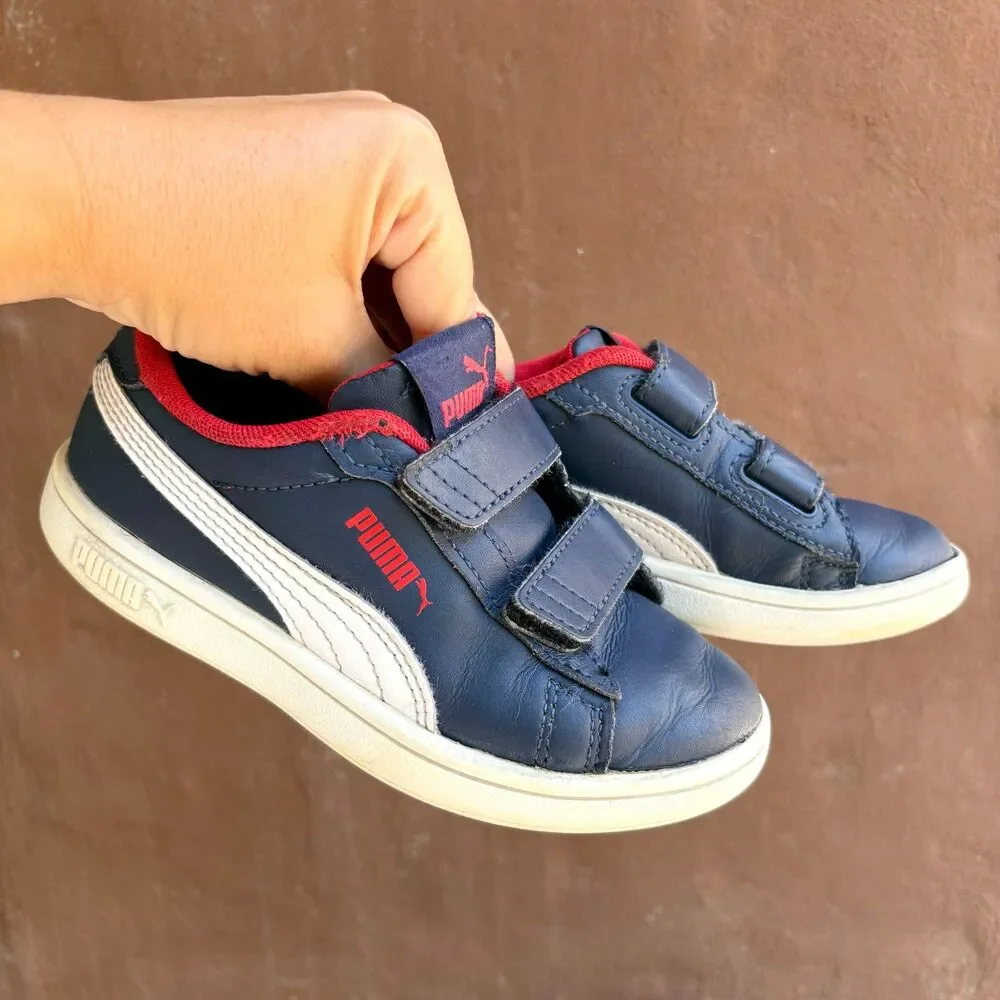 PUMA Unisex Smash Velcro Closure Sneakers in Red White + Blue